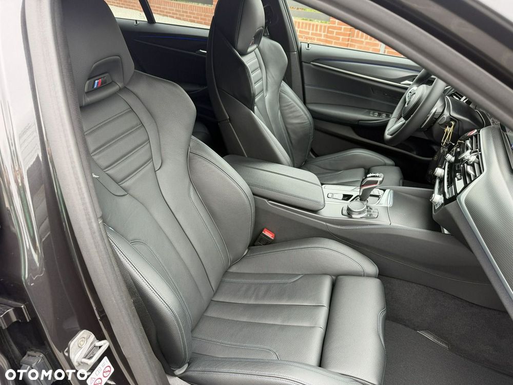 BMW Seria 5 520d xDrive mHEV M Sport sport - 30