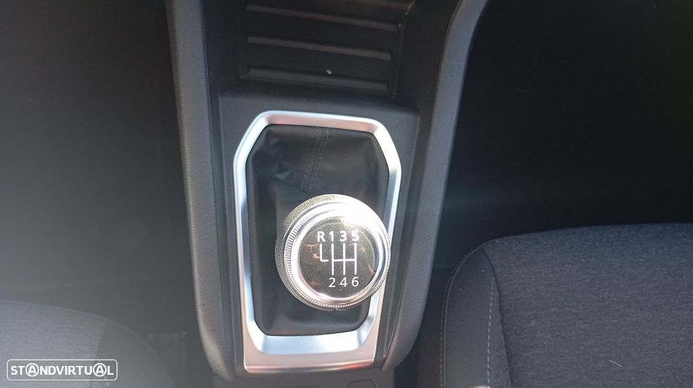 Renault Clio 1.0 TCe Limited Bi-Fuel - 31