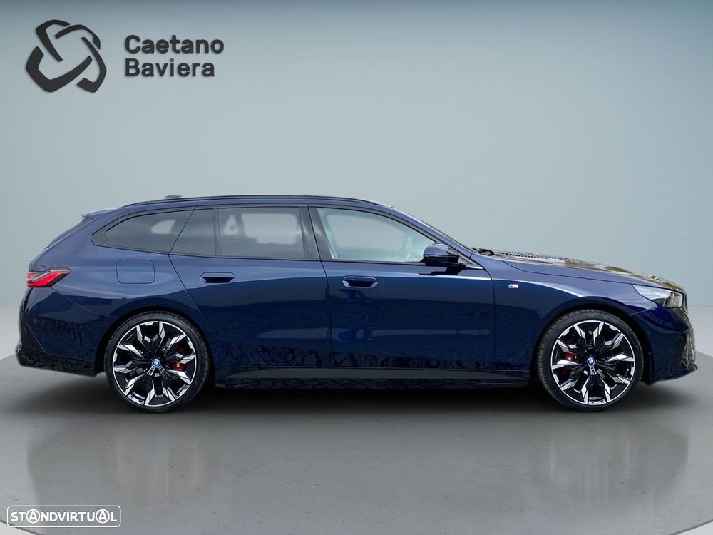 BMW 530 e Pack Desportivo M Pro - 28