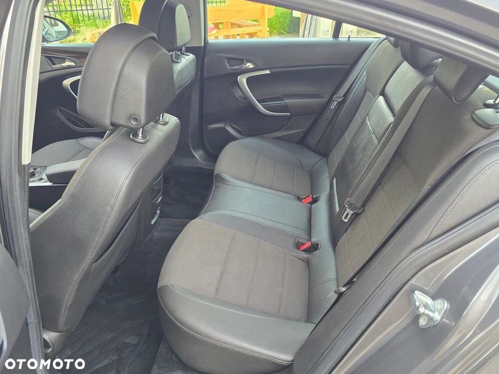 Opel Insignia 1.8 Cosmo - 19