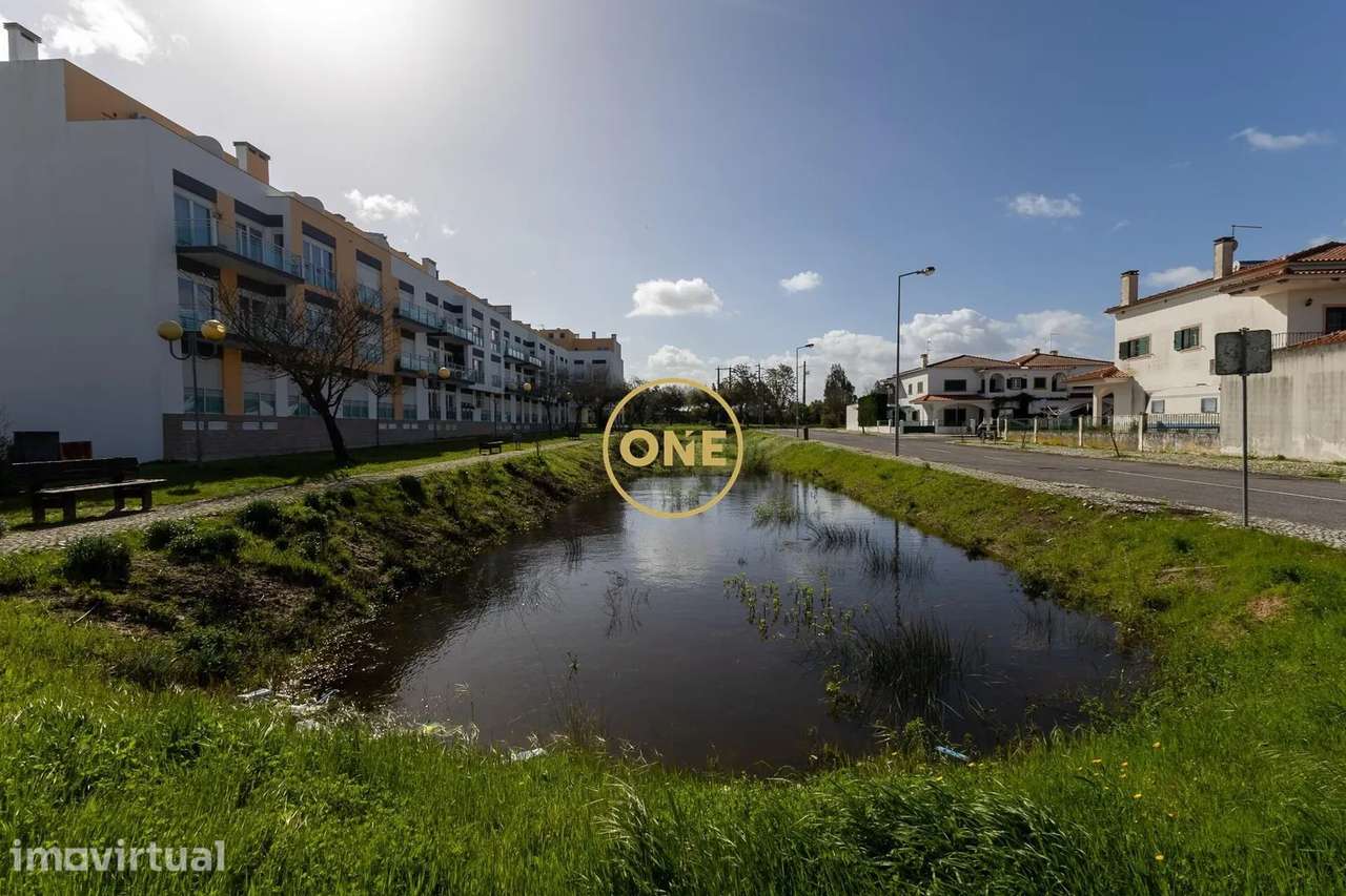 Lote de Terreno para Construção | Prédio 8 fracções | Pegões, Montijo - Grande imagem: 5/10