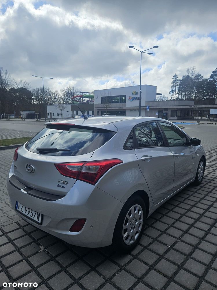 Hyundai i30 blue 1.6 GDI Style - 6