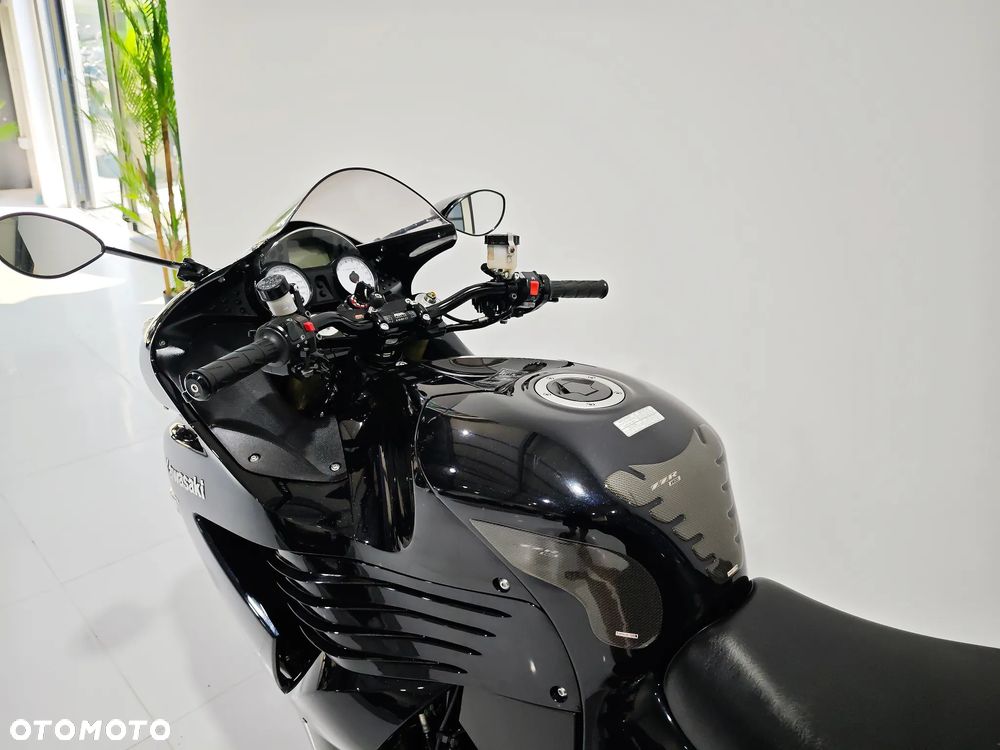 Kawasaki ZZR - 13