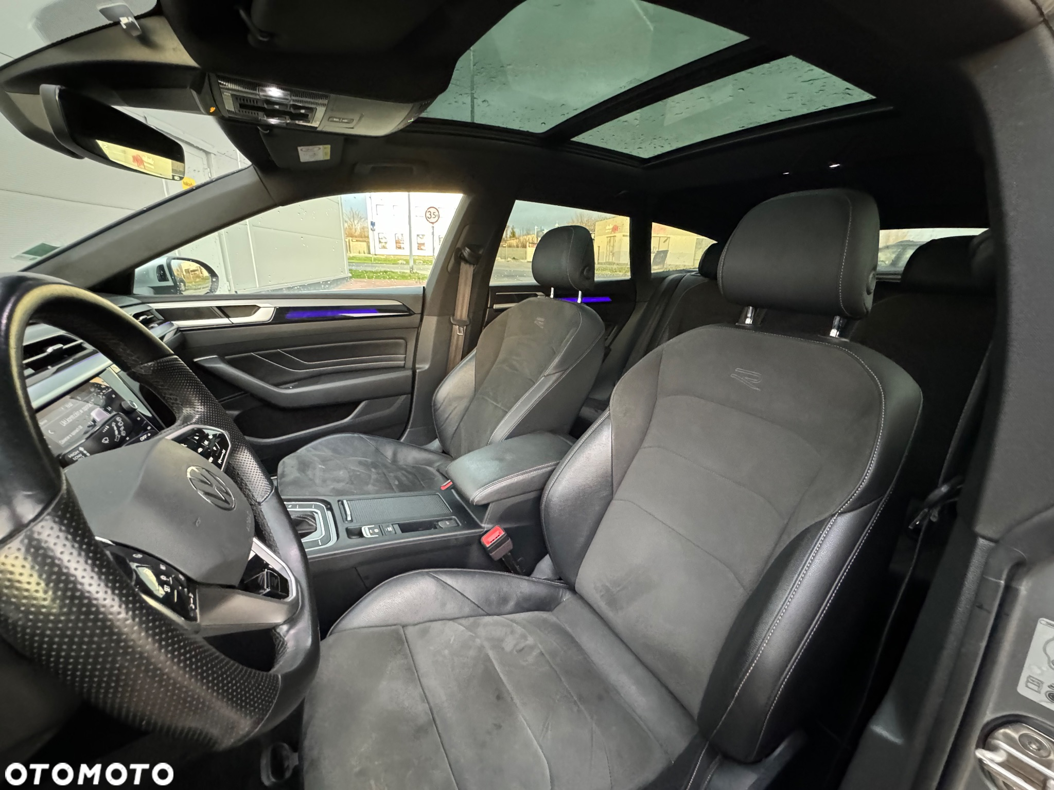 Volkswagen Arteon 2.0 TDI SCR R-Line DSG - 26