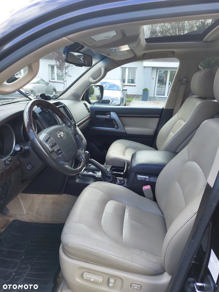 Toyota Land Cruiser LC 4.5 V8 D-4D Prestige Platinium 7os - 9