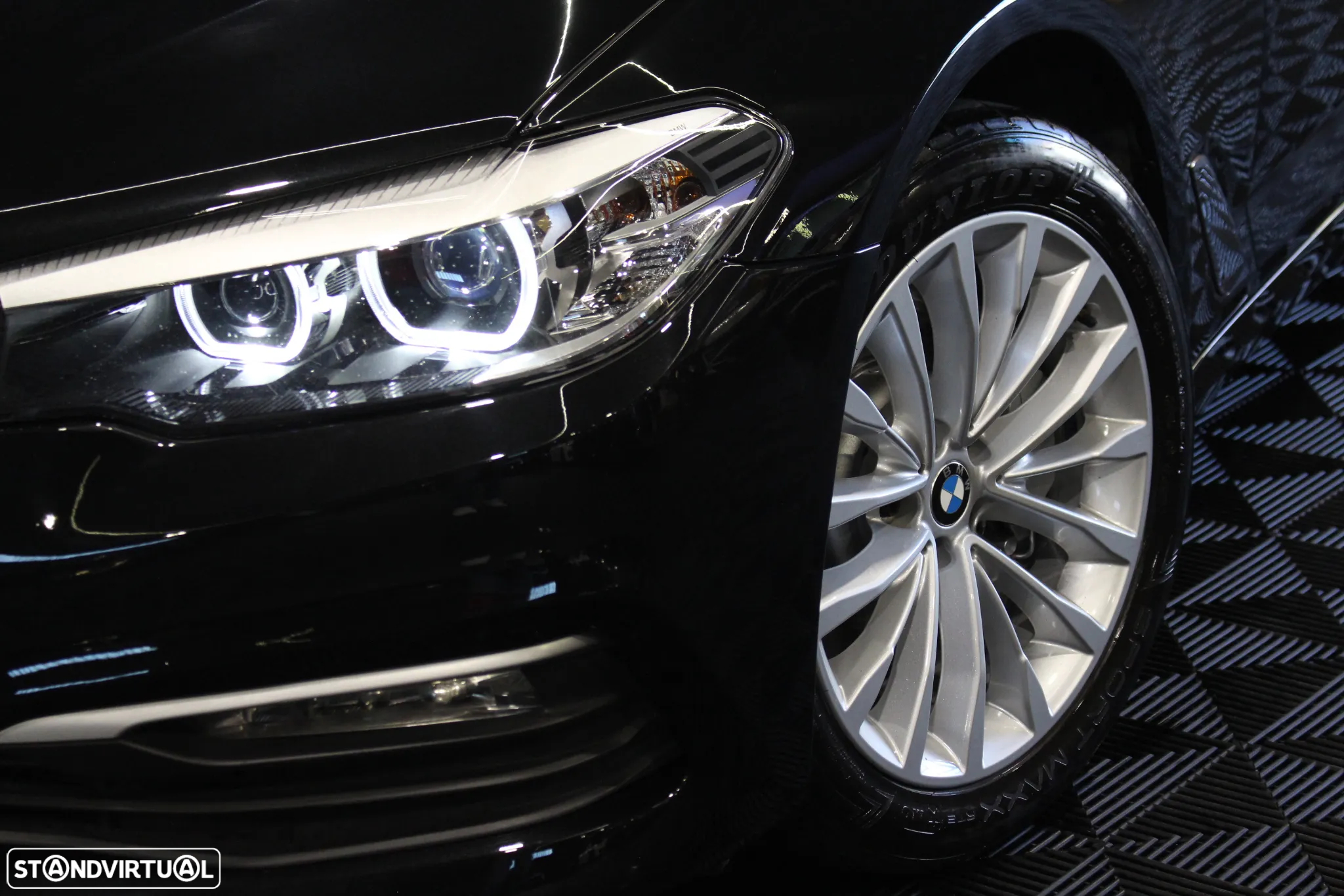 BMW 525 d Line Luxury Auto - 3