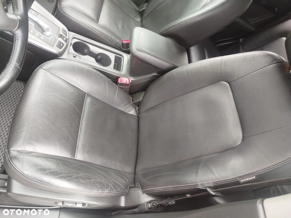 Chevrolet Captiva 3.0 4WD LTZ - 23