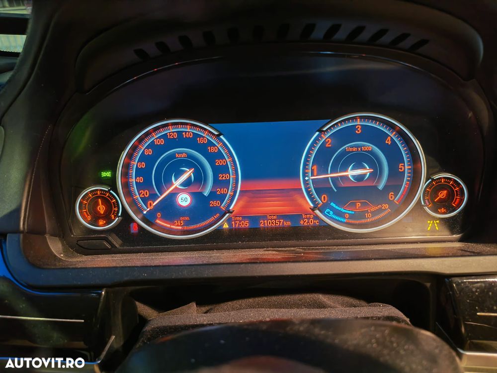 BMW Seria 7 740d xDrive - 16