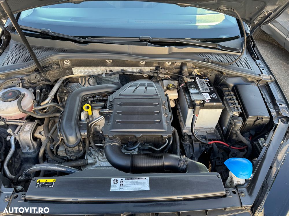 Volkswagen Golf - 17