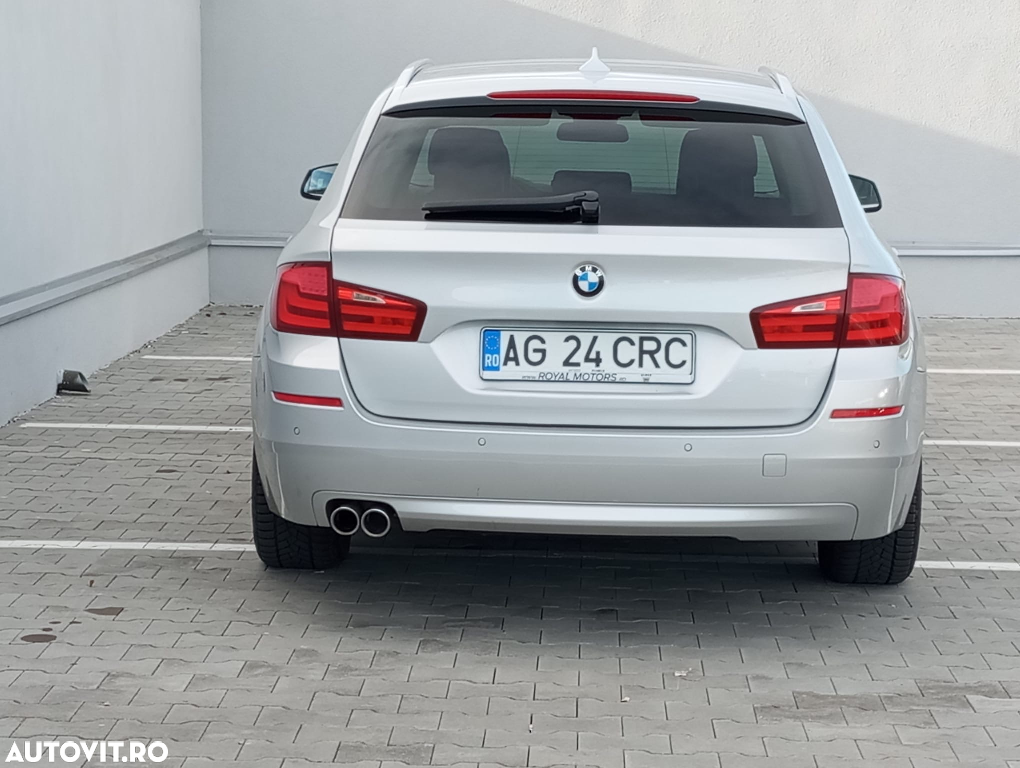 BMW Seria 5 520d Touring Aut. - 4