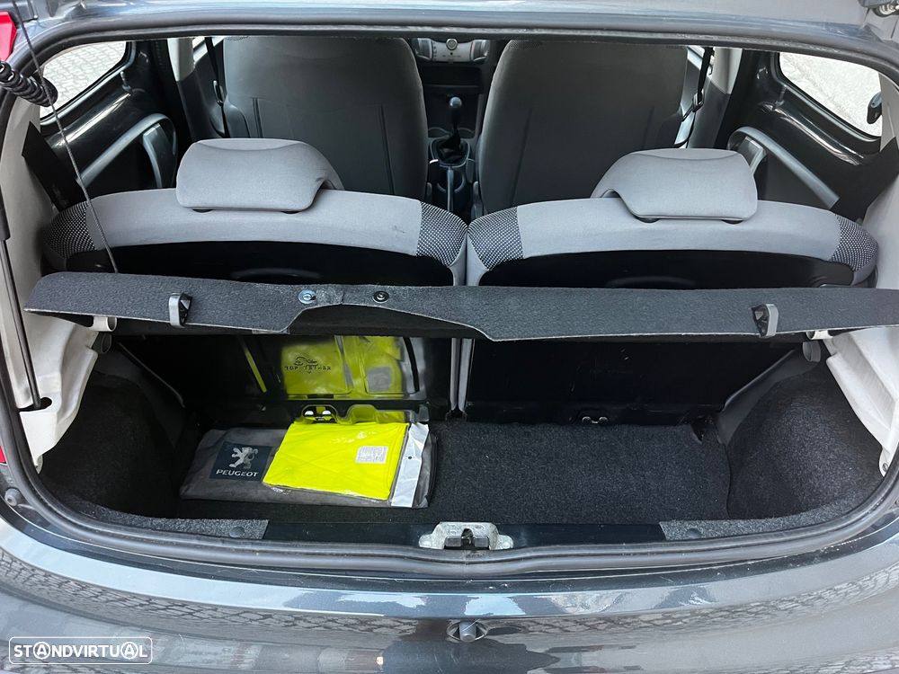 Peugeot 107 1.0 Trendy 2 Tronic - 8