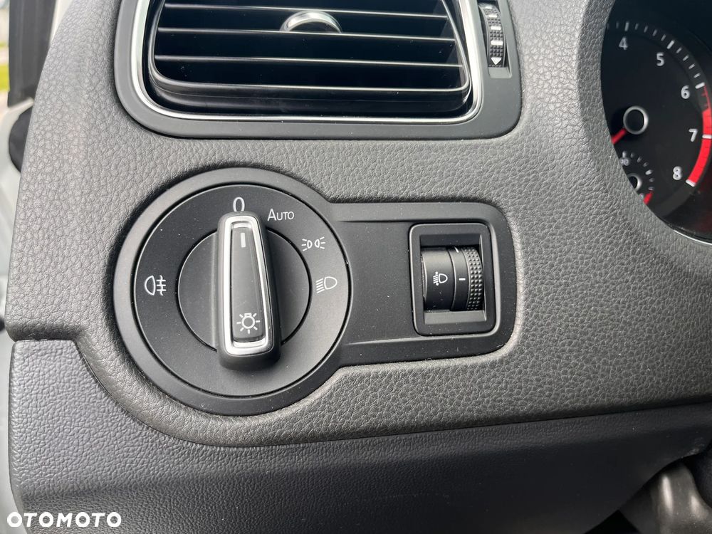 Volkswagen Polo 1.0 Blue Motion Technology Lounge - 31