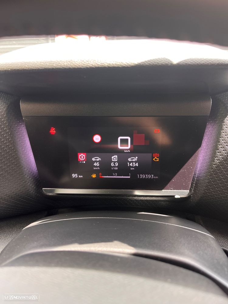 Citroën C4 1.2 PureTech Shine - 12