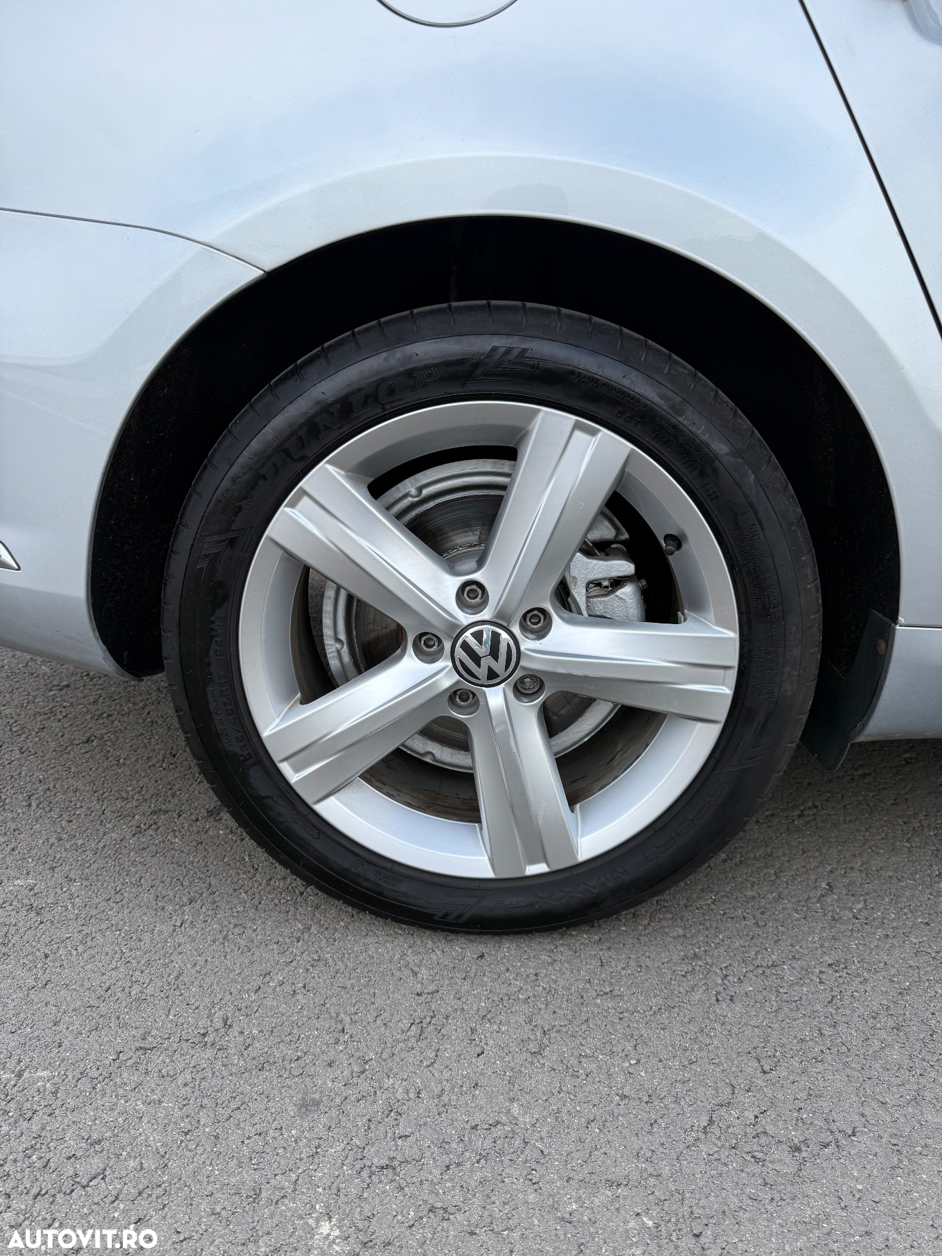 Volkswagen Passat Variant 2.0 TDI 4Motion BlueMotion Technology Business Edition - 26