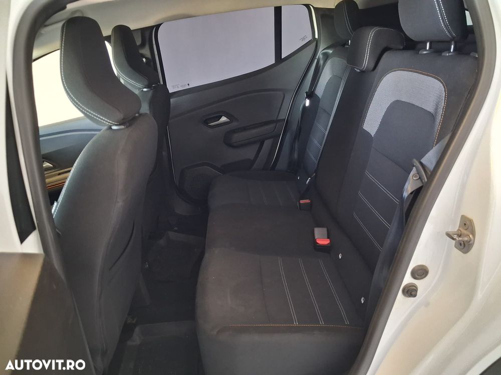 Dacia Sandero Stepway ECO-G 100 MT6 Comfort - 32