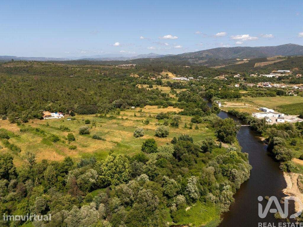 Quinta T3 em Sarzedo de 173 m2