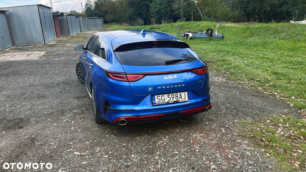 Kia ProCeed 1.6 T-GDI GT DCT - 10