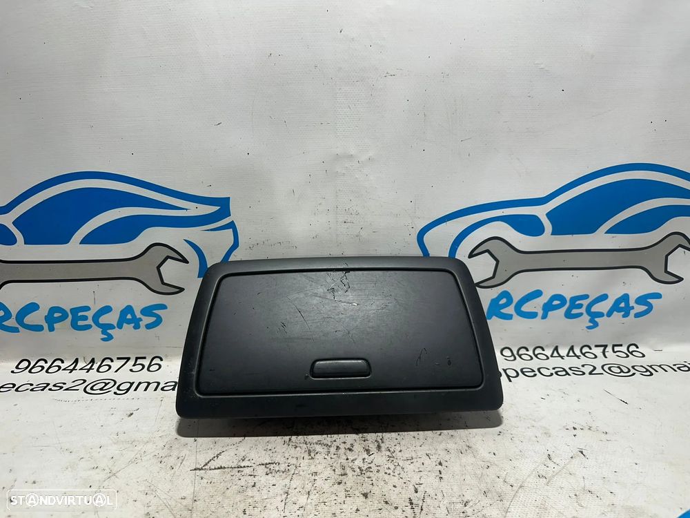 .Porta Luva Compartimento BMW Serie 1 E87 E88 E81 E82 9211788 2004 - 2013