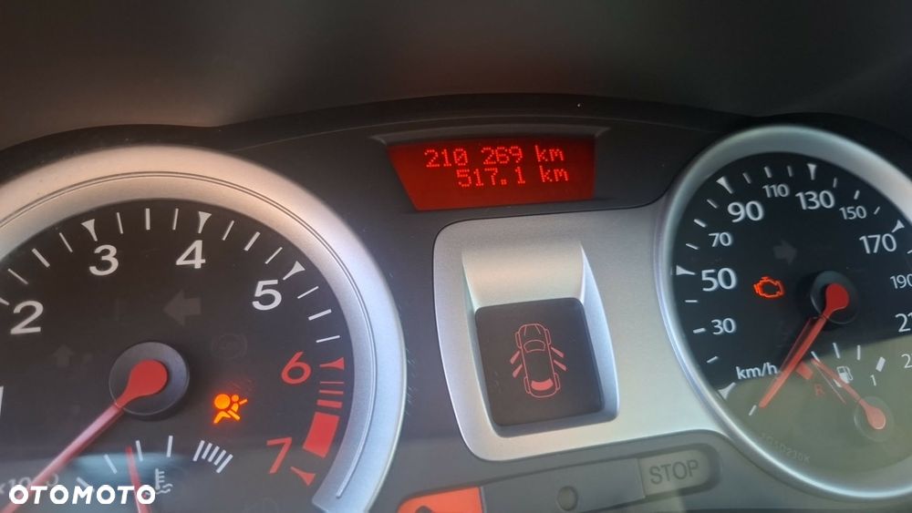 Renault Clio - 14