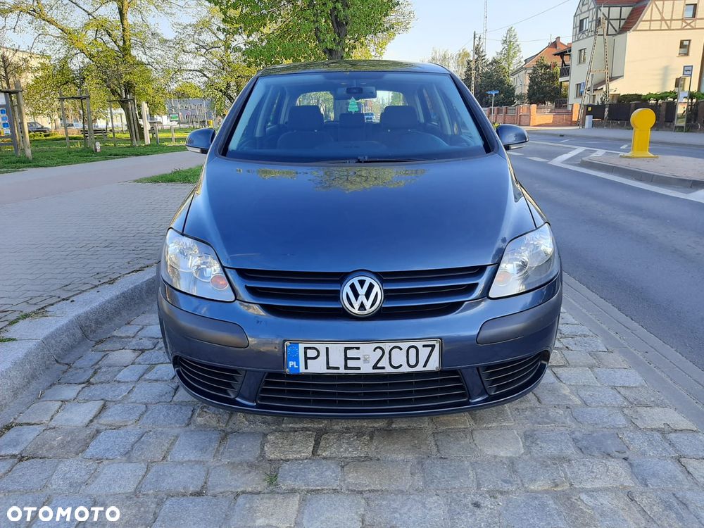 Volkswagen Golf Plus - 1