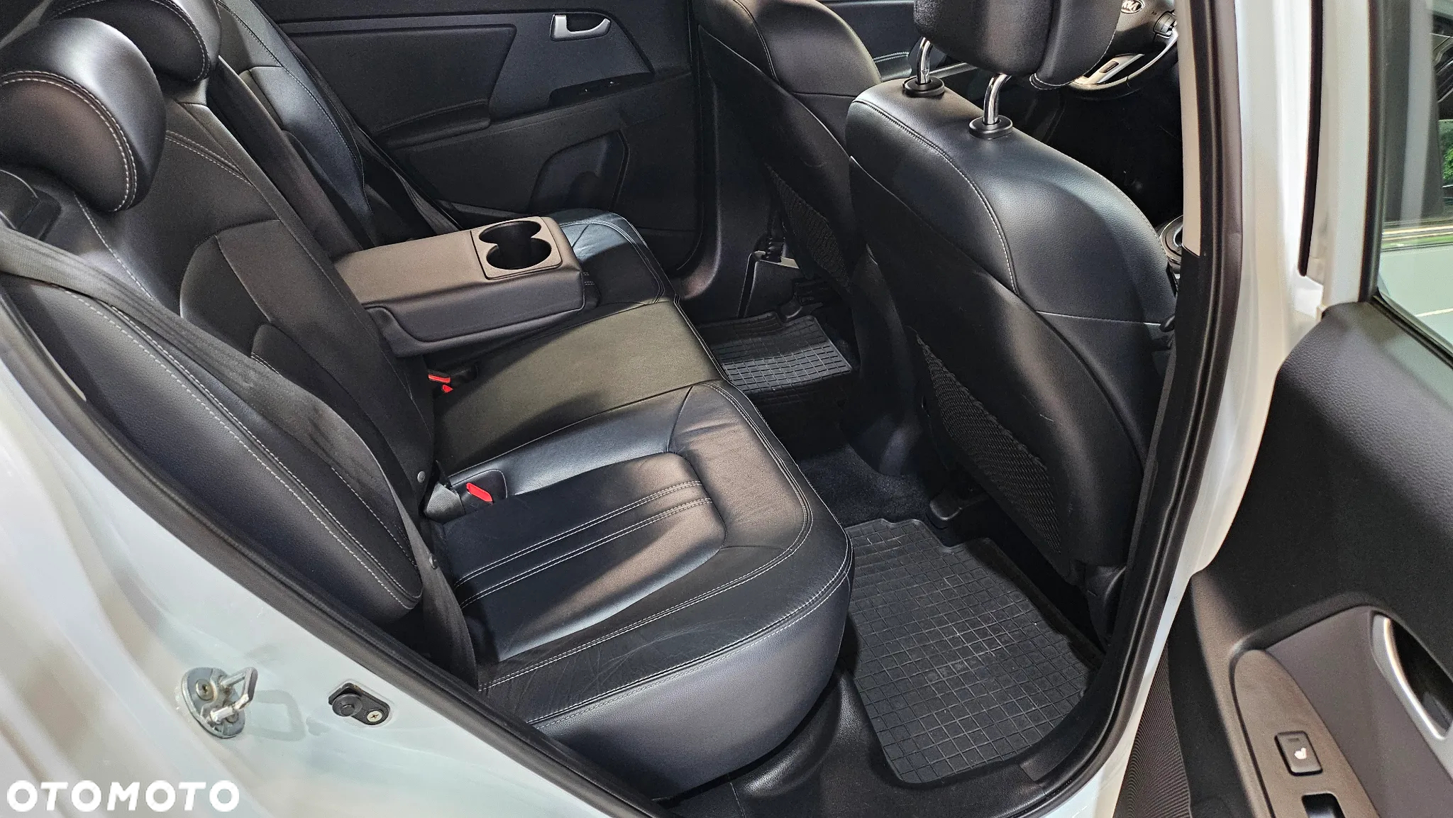 Kia Sportage 2,0 CRDI AWD Vision - 30