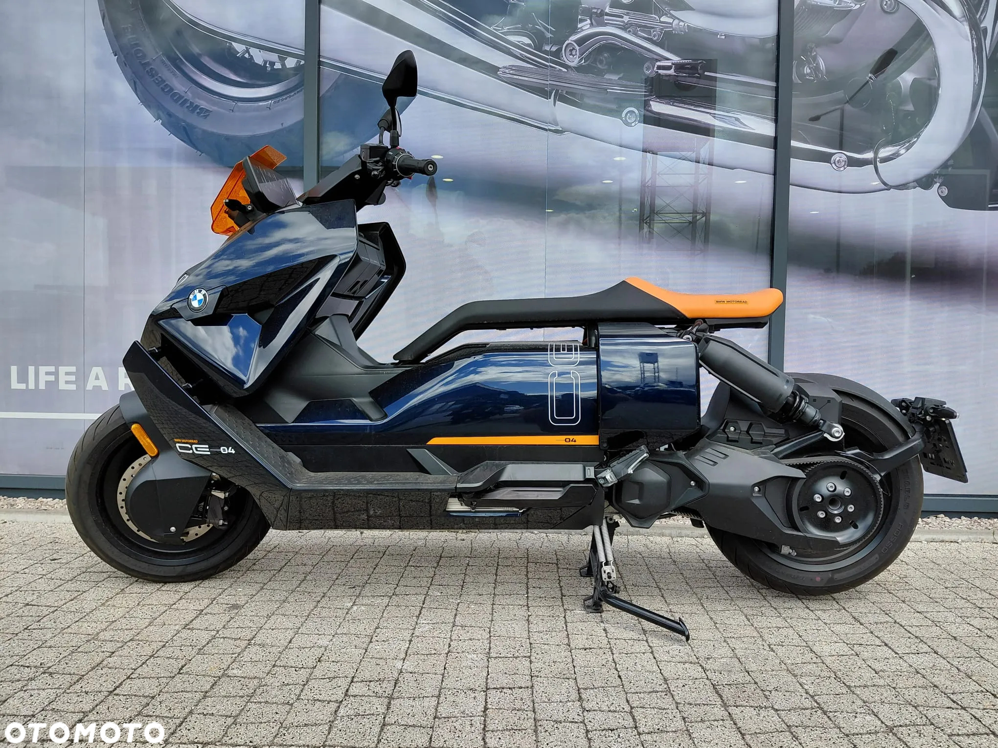 BMW CE 04 - 7