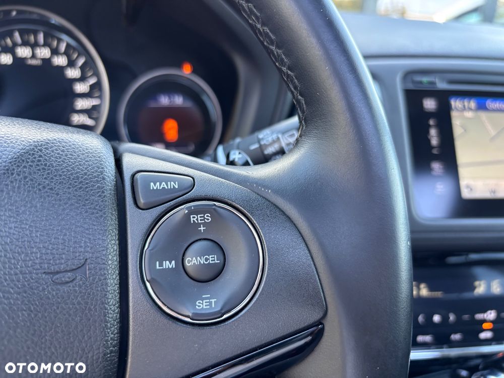 Honda HR-V 1.5 i-VTEC CVT Executive - 24