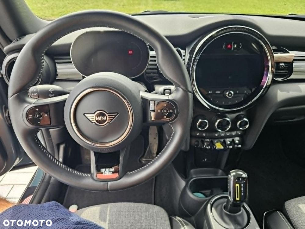 MINI Cooper SE - 22