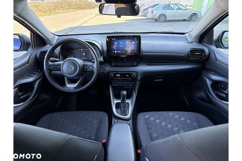 Mazda 2 - 18