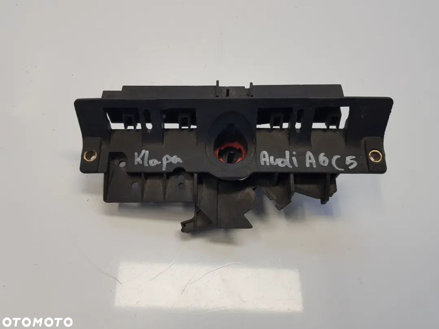 mechanizm Zamka klapy Audi A6c5 809827565 4b0827565 - 1