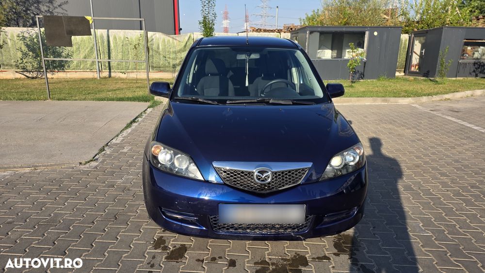 Mazda 2 - 8