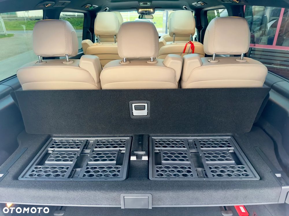 Mercedes-Benz Klasa V 300 d 4-Matic Exclusive 9G-Tronic (d³ugi) - 8