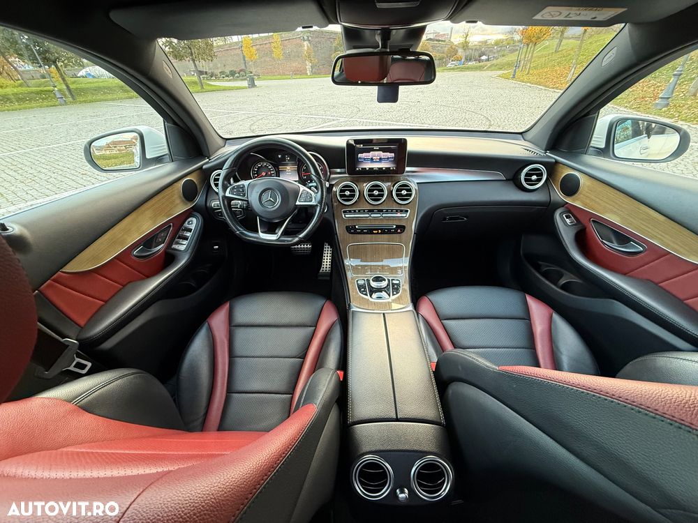 Mercedes-Benz GLC Coupe 250 4Matic 9G-TRONIC AMG Line - 21