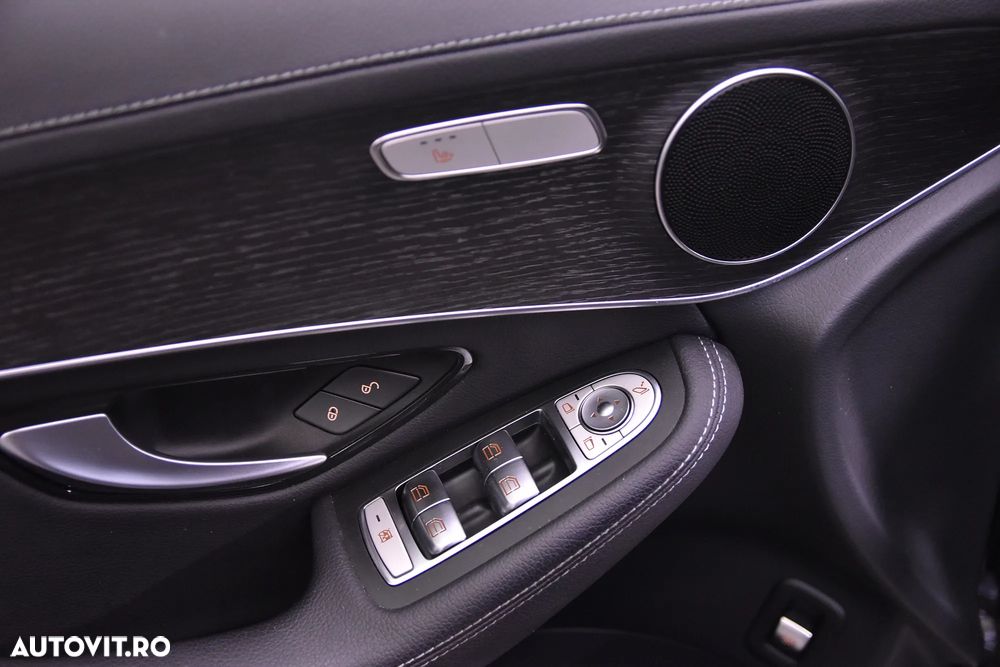 Mercedes-Benz GLC 300 d 4Matic 9G-TRONIC AMG Line - 14