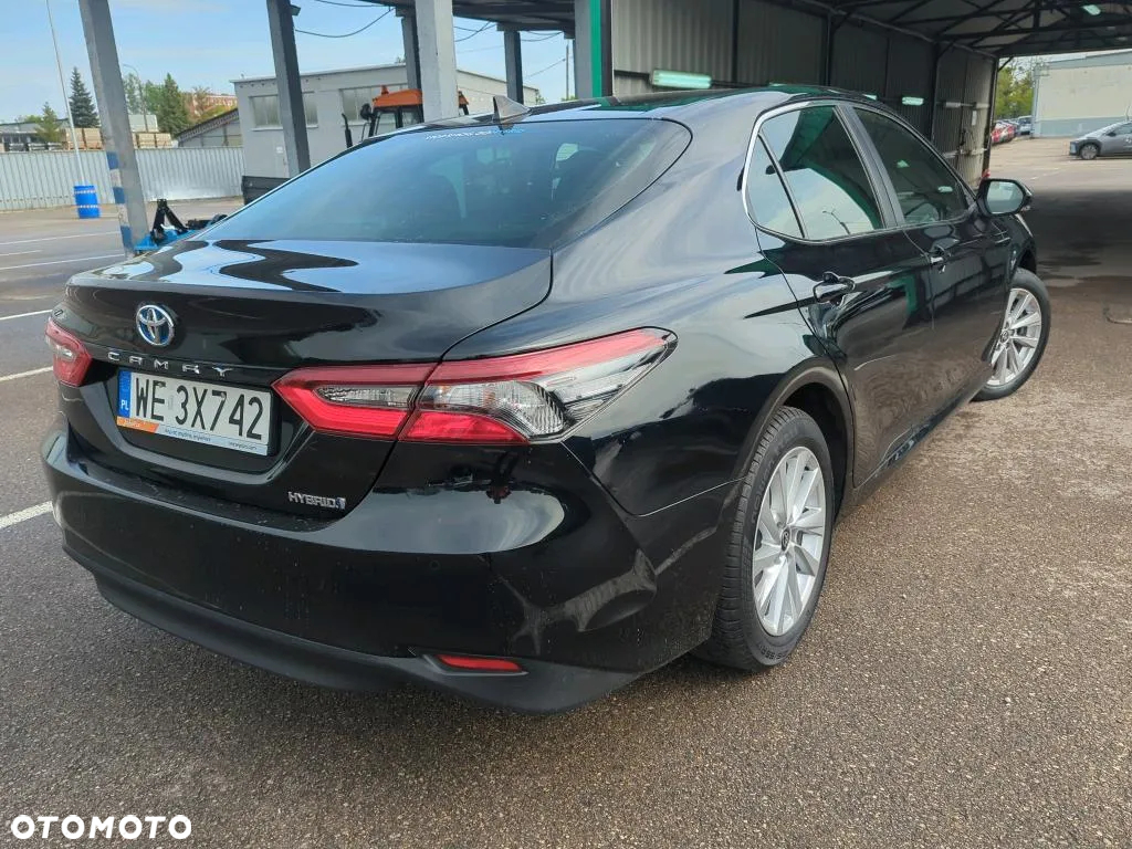 Toyota Camry 2.5 Hybrid Comfort CVT - 4
