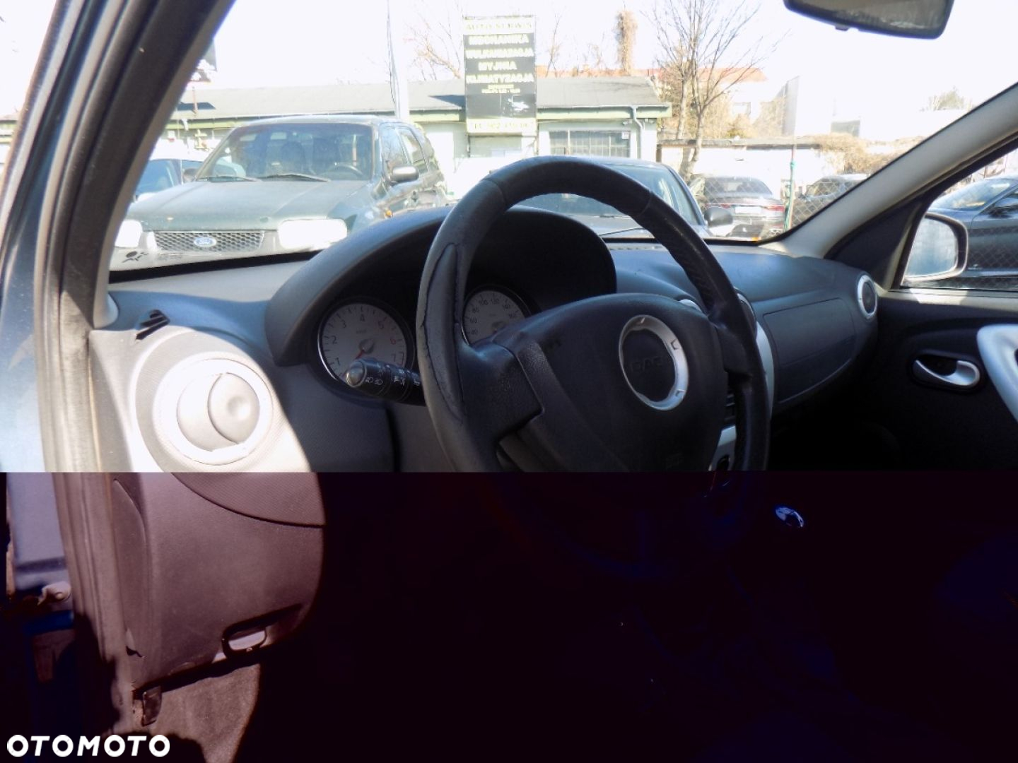 Dacia Sandero - 6