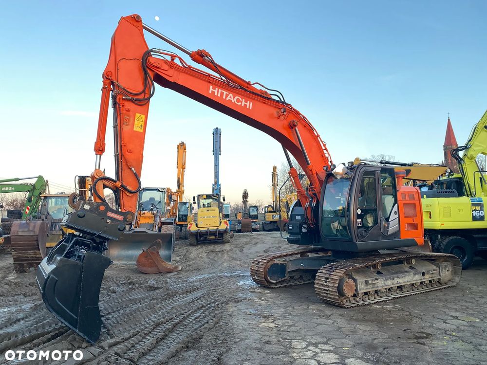 Hitachi ZX225USLC-5, 2013 ROK, KRÓTKI TYŁ, PODWOZIE 80% DOBRE, Z NIEMIEC - 1