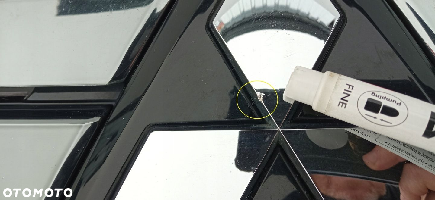 MITSUBISHI OUTLANDER 3 III LIFT 18- ATRAPA GRILL ZDERZAKA PRZÓD 7450B298 - 7