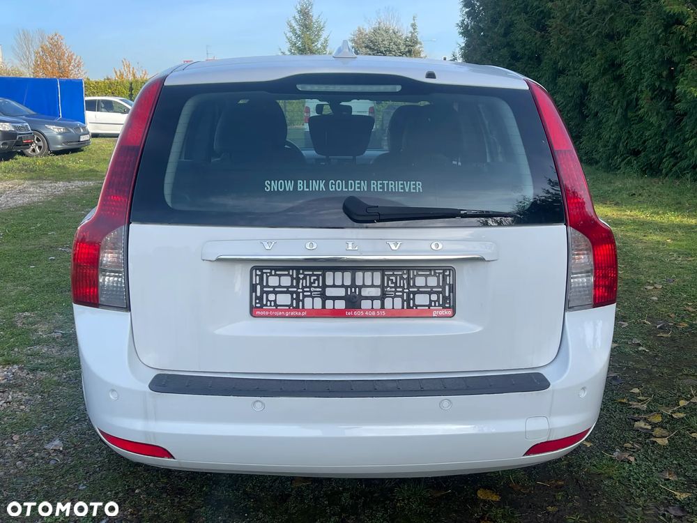 Volvo V50 D2 Kinetic - 14