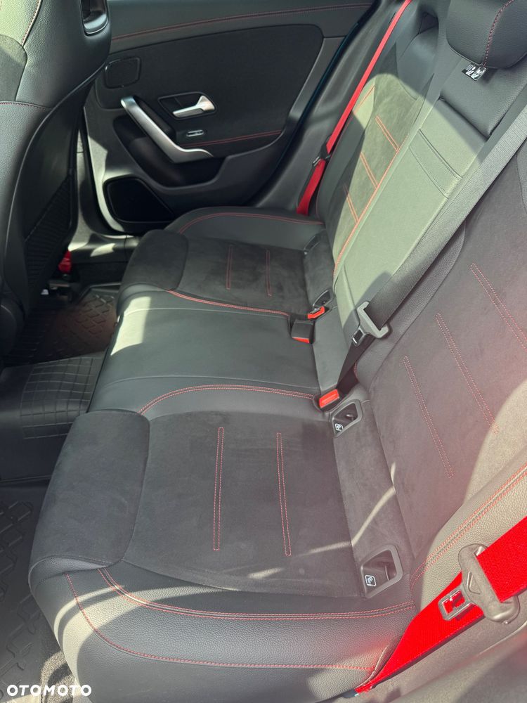 Mercedes-Benz CLA AMG 35 mHEV 4-Matic 8G-DCT - 13