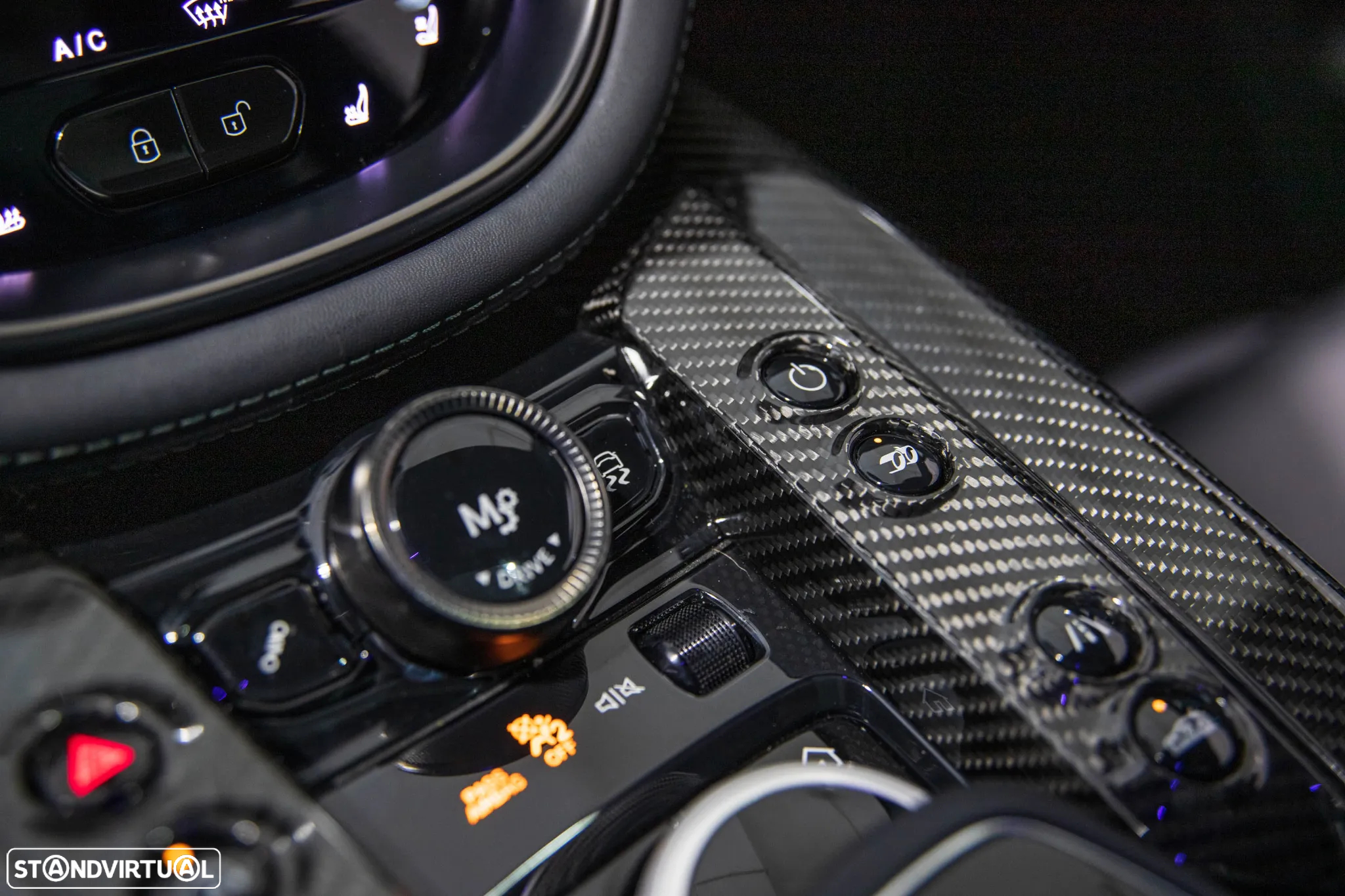 Aston Martin DBX 707 - 25