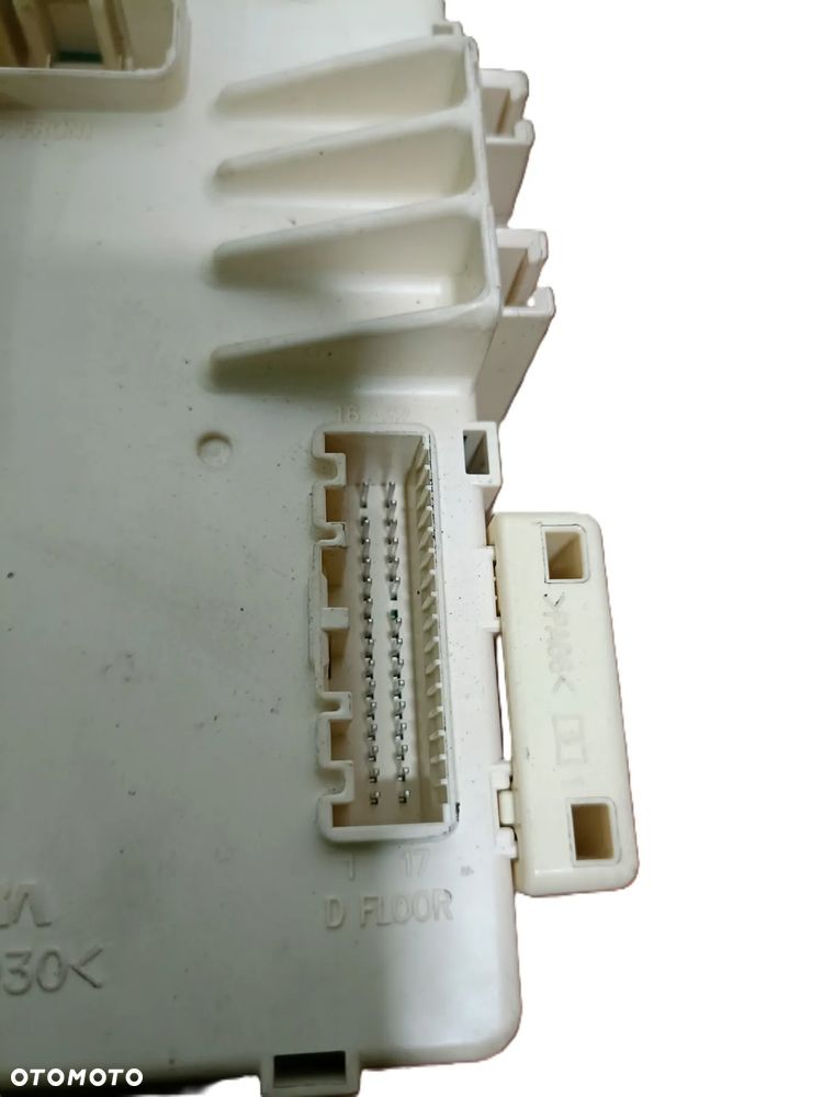 KIA CEED II 2 12-18 1,6 CRDI SKRZYNKA BEZPIECZNIKÓW 91950-A2011 * - 4