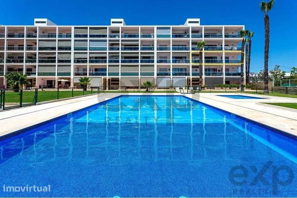 Espaçoso apartamento de 4 quartos em Olhão, localizado num condomínio - Grande imagem: 5/60
