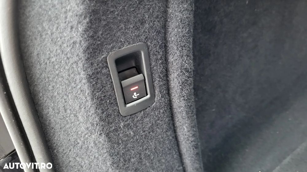 Audi A4 2.0 40 TDI S tronic MHEV Advanced - 41