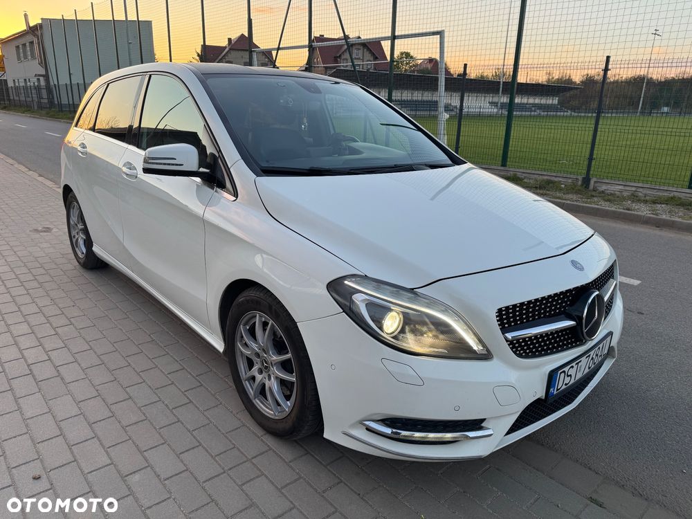 Mercedes-Benz Klasa B 180 (BlueEFFICIENCY) - 4