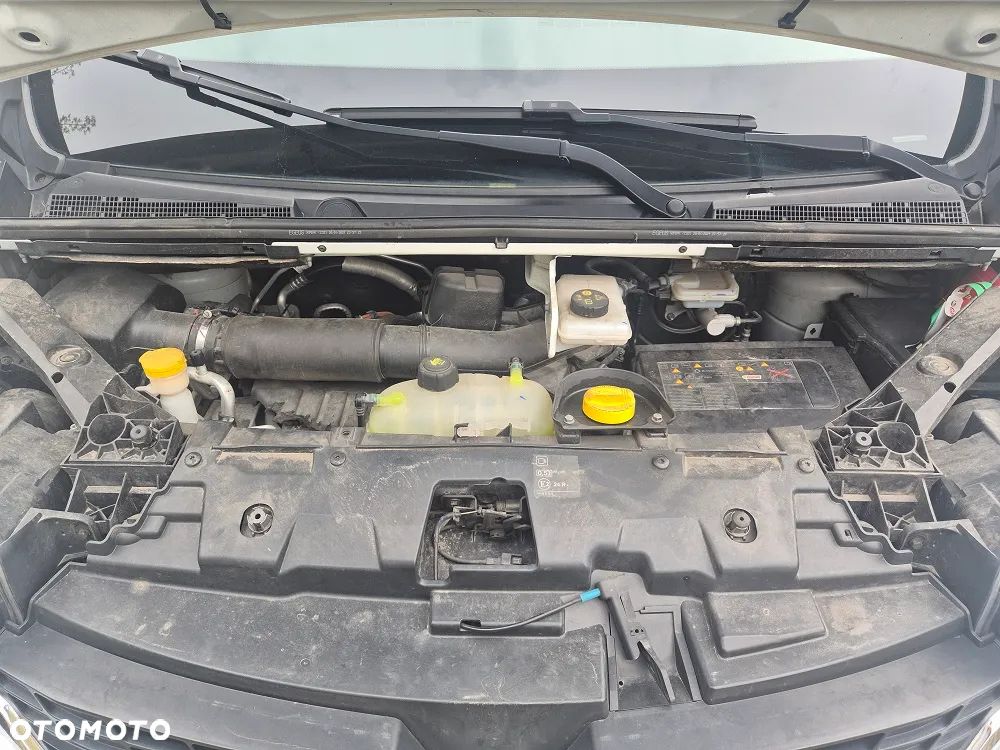 Renault Trafic - 10