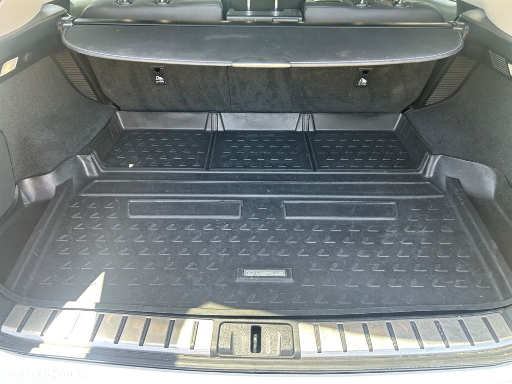 Lexus RX 450h L Prestige - 24