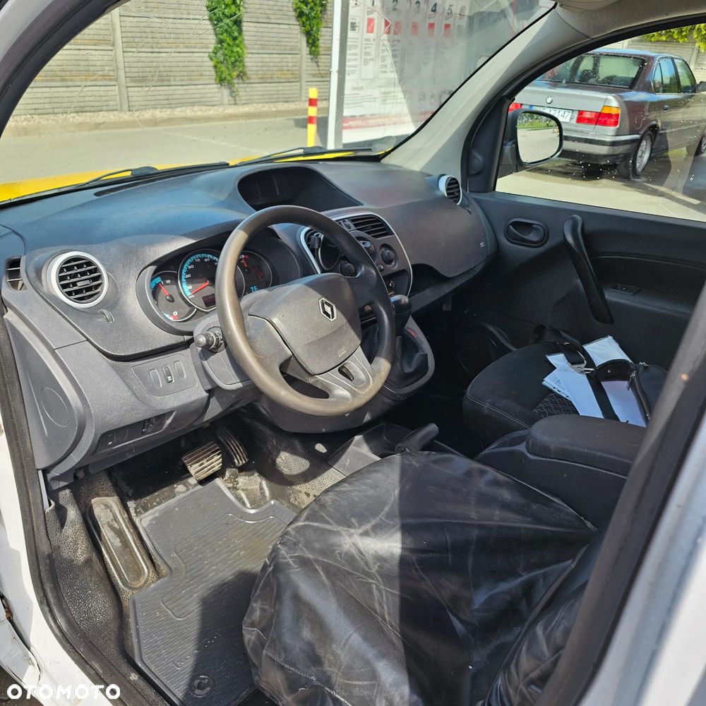 Renault 4 E-Tech - 22