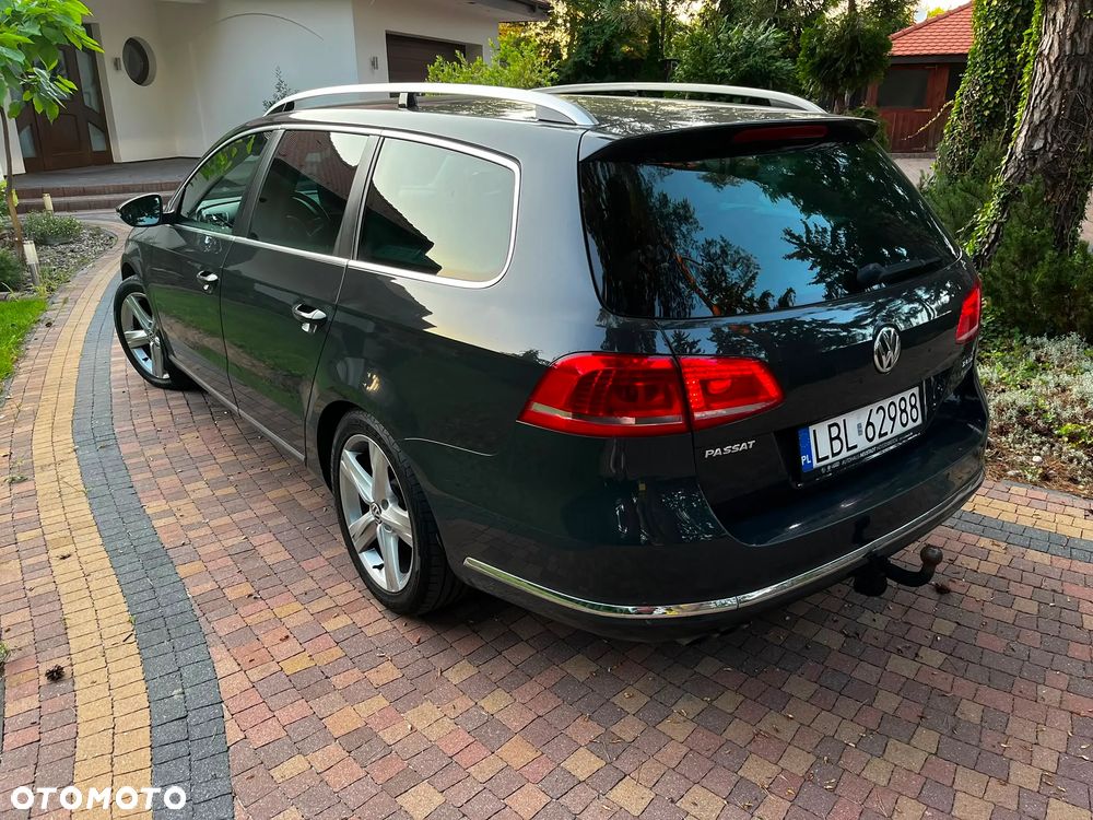 Volkswagen Passat 2.0 TDI Comfortline DSG - 3