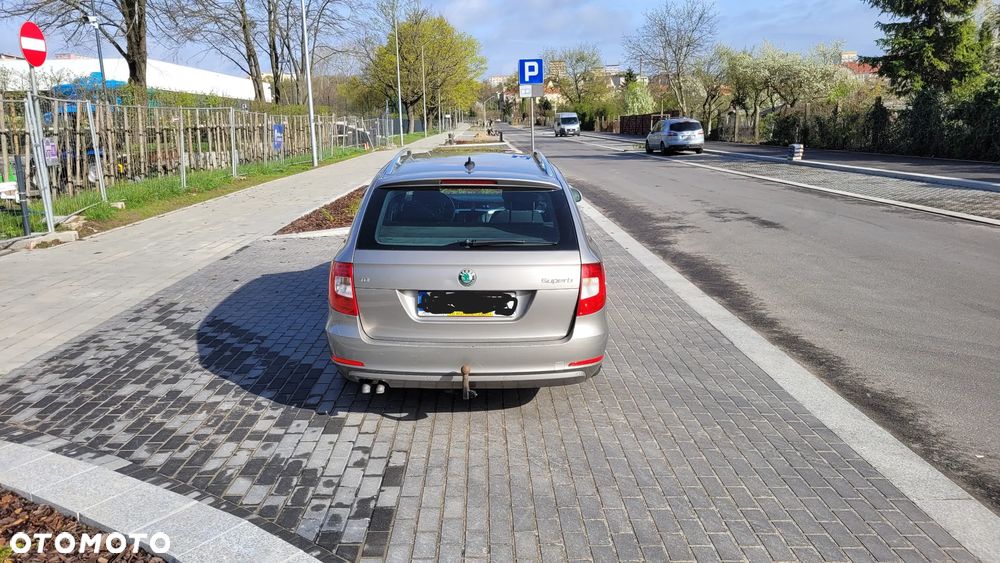 Skoda Superb 1.9 TDI Ambition - 6